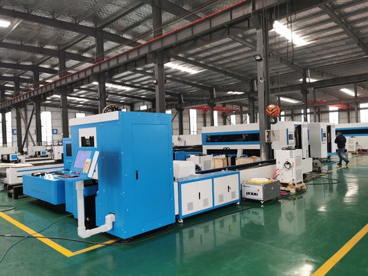 6 متر لوله CNC دستگاه برش لیزر ژنراتور 1500W 7P آب خنک کننده